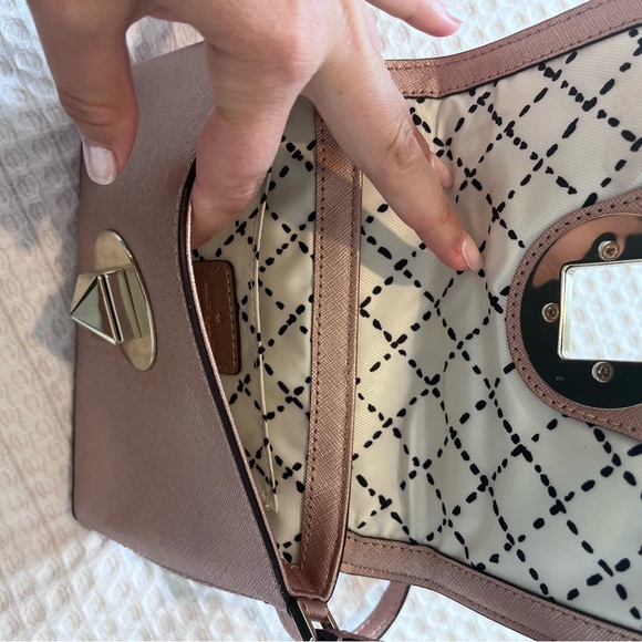 Rose Gold Kate spade purse - Picture 3 of 3